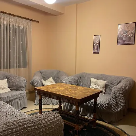 Appartement Vlora Central Apartment *